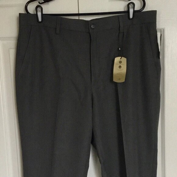 NWT Greg Norman for Tasso Elba Mens Grey Golf Pants Five Iron Flat Front 36x32 - Picture 1 of 4